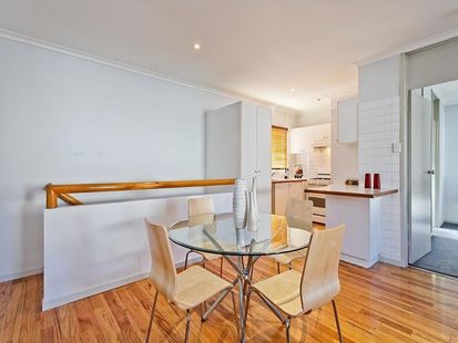 14 Chinnock Lane, Kensington - Thumbnail 5