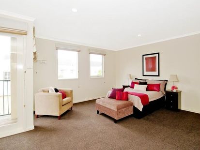 2 Holsten Lane North, Kensington, VIC 3031, Kensington - Thumbnail 5