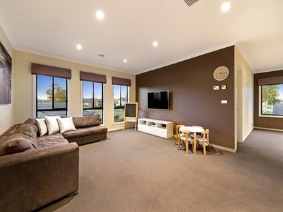 15 Summit Avenue, Oak Park - Thumbnail 5