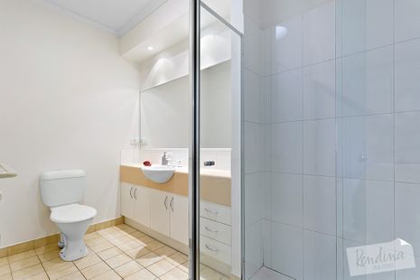 69 Rayner Lane, Kensington - Thumbnail 5