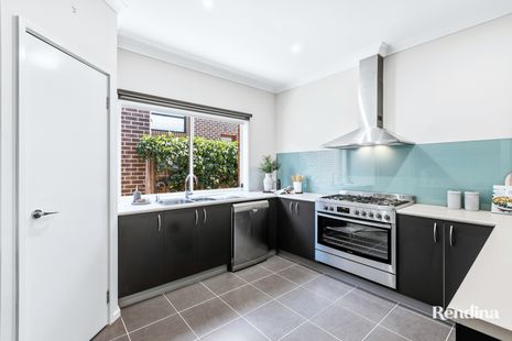 27 Morton Boulevard, Taylors Hill - Thumbnail 5