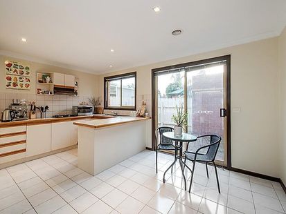 31A Huntly Street, Moonee Ponds - Thumbnail 5