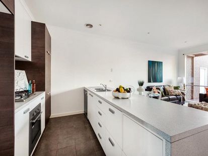 8 Foreman Way, Maidstone - Thumbnail 5