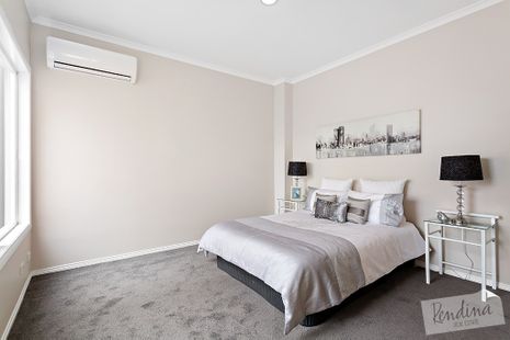 29 McNamara Mews, Kensington - Thumbnail 5
