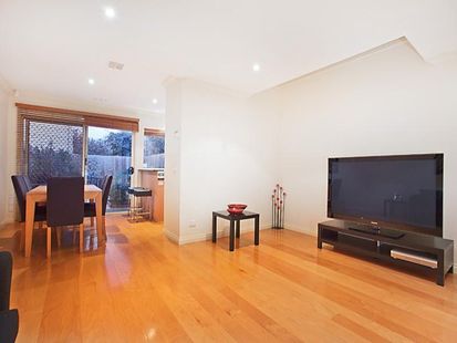 211 Stockmans Way, Kensington - Thumbnail 5