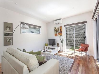 2/41 Cowper Street, Footscray - Thumbnail 5