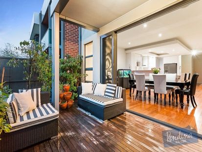 10 Lakeside Crescent, Maribyrnong - Thumbnail 5