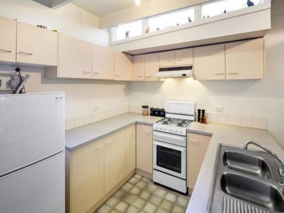 14 Barnett Street,, Kensington - Thumbnail 5