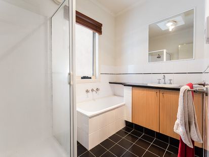10/2 Howlett Street, Kensington - Thumbnail 5