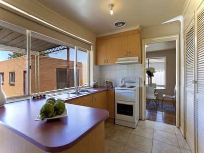 94 Arcade Way, Keilor East - Thumbnail 5