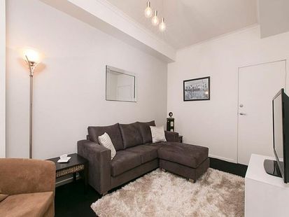 32 Newton Street, Kensington - Thumbnail 5