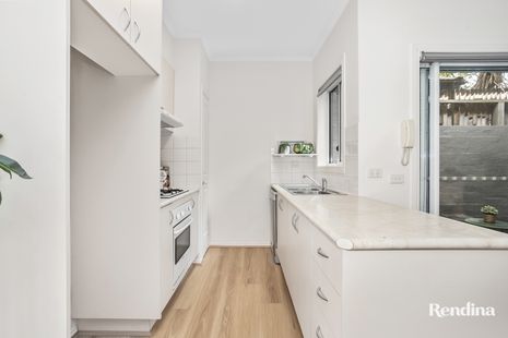 46 McNamara Mews, Kensington - Thumbnail 5