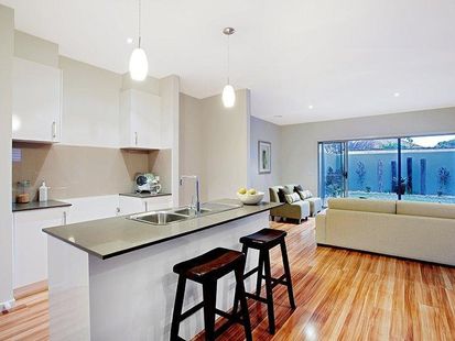 2/35 Gordon Street, Newport, VIC 3015, Newport - Thumbnail 5