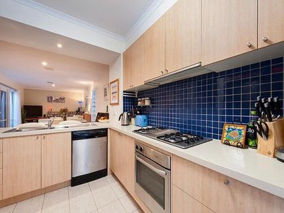 15 Merino Mews, Kensington - Thumbnail 5