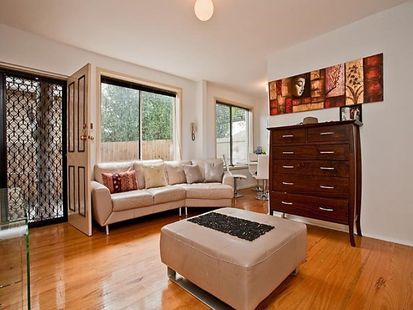 1/68 Ormond Road, Ascot Vale - Thumbnail 5