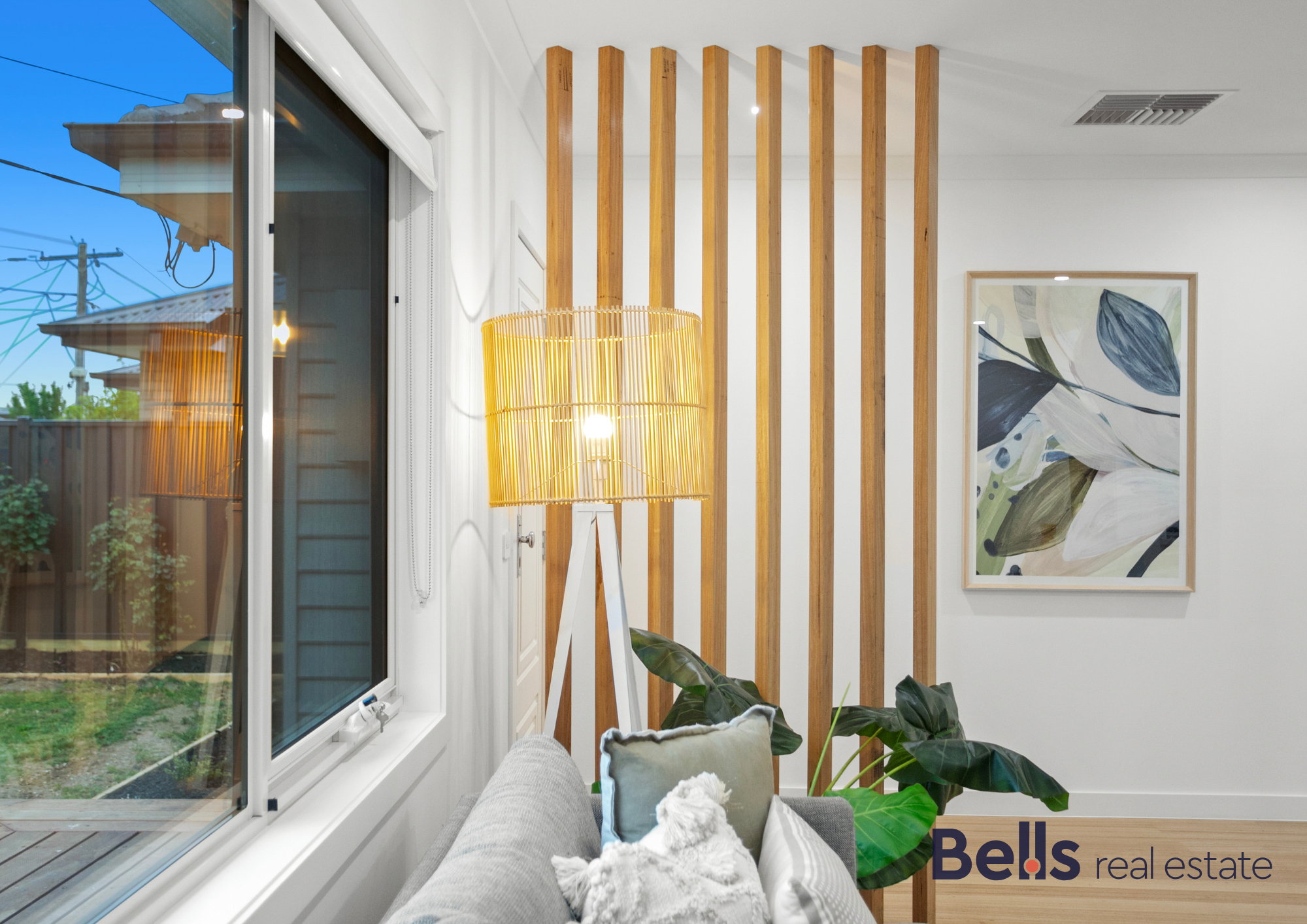32 Raymond Street, Sunshine West - Thumbnail 2
