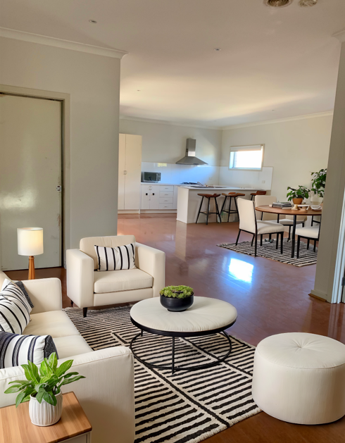 1/10 Kinnane Crescent, Sunshine - Thumbnail 2