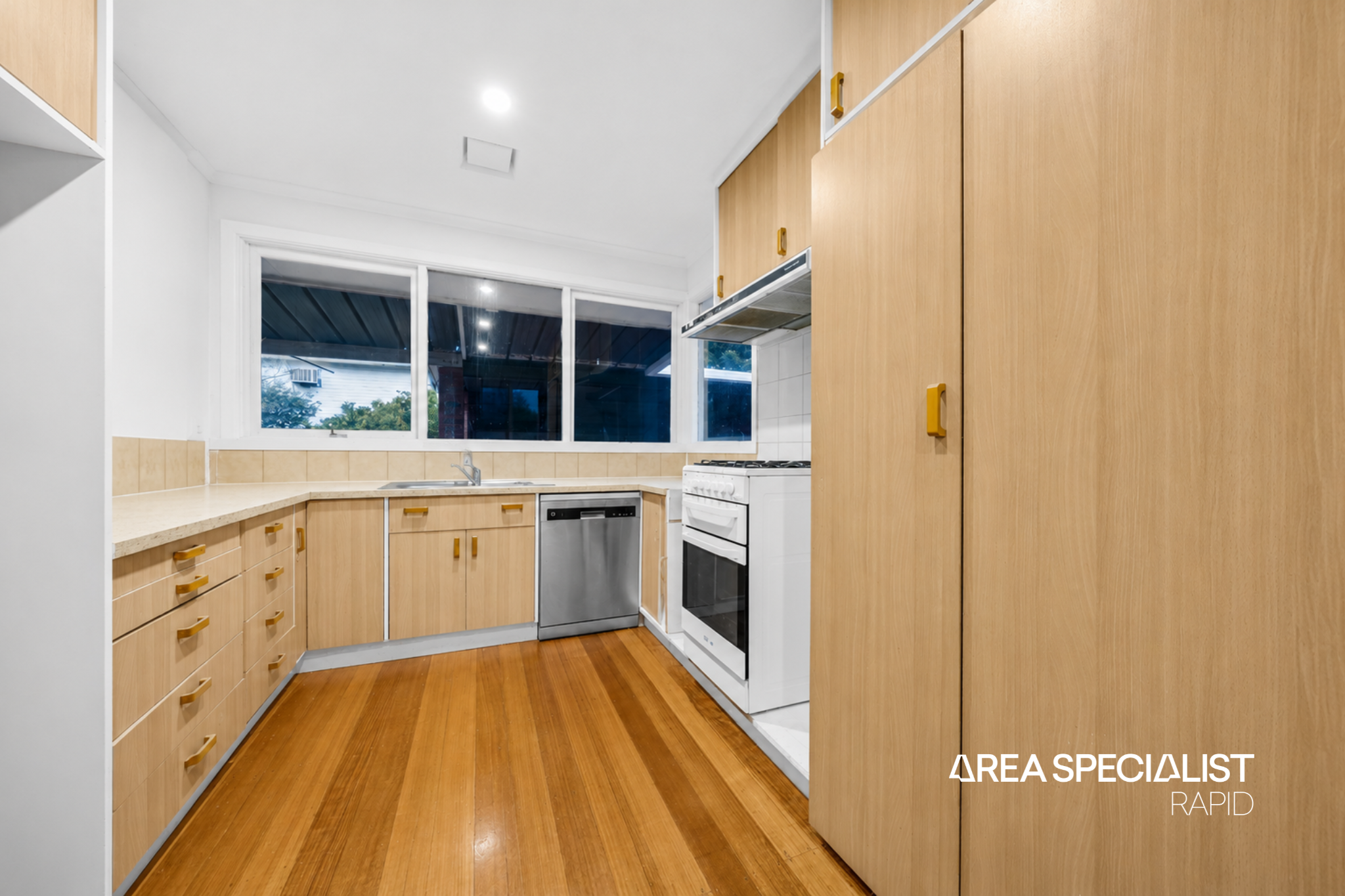 7 Sarona Street, Dandenong, Dandenong - Thumbnail 3