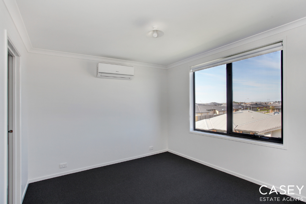 10 Supplejack Walk, Cranbourne North - Thumbnail 6