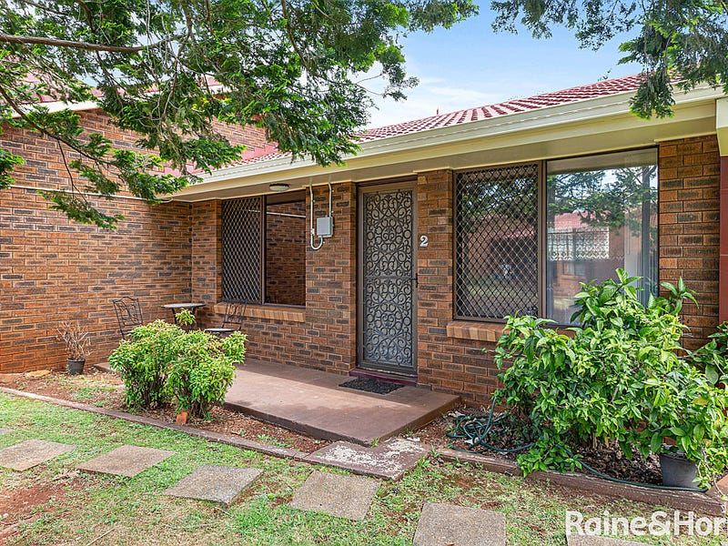 2/1 Delacy Street, North Toowoomba QLD 4350, North Toowoomba - Image 1