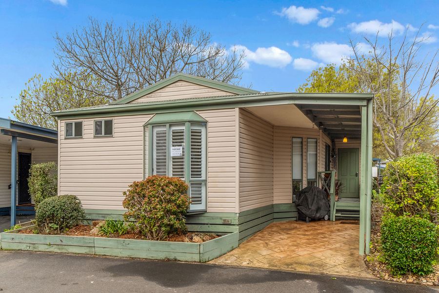 116/98 Bungower Road, Mornington VIC 3931