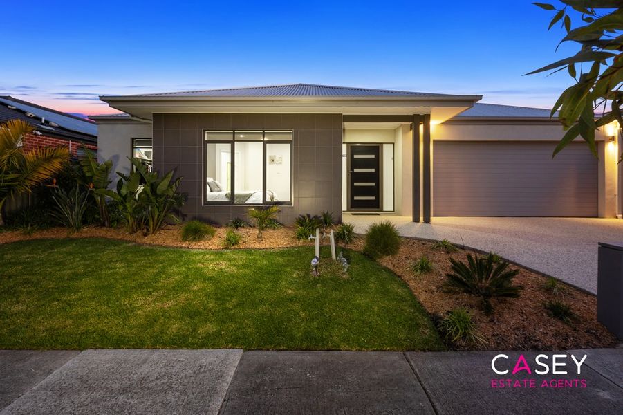 19 Macpherson Circuit, Cranbourne East, VIC 3977, Cranbourne East - Image 1
