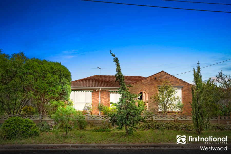 33 Coventry Drive, Werribee VIC 3030