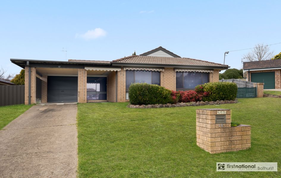 18 Schofield Way, Kelso NSW 2795