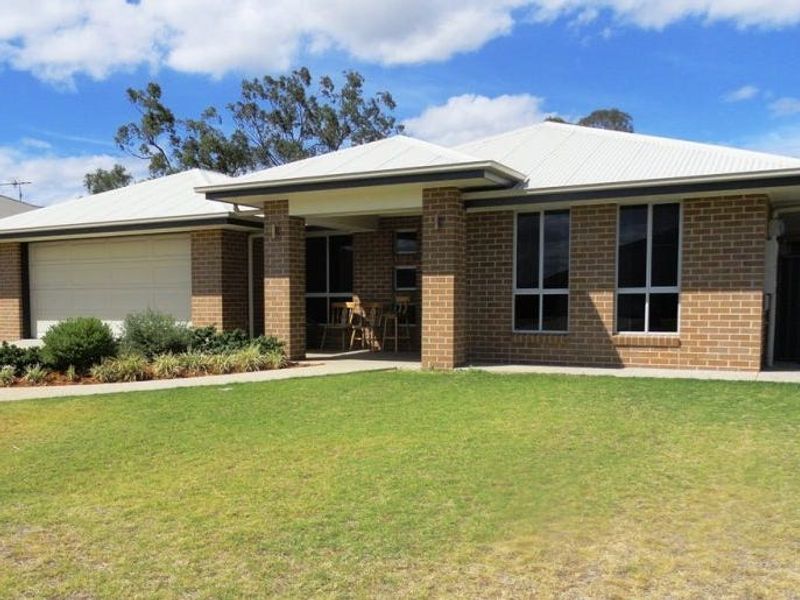 28 Cameron Street, Chinchilla QLD 4413
