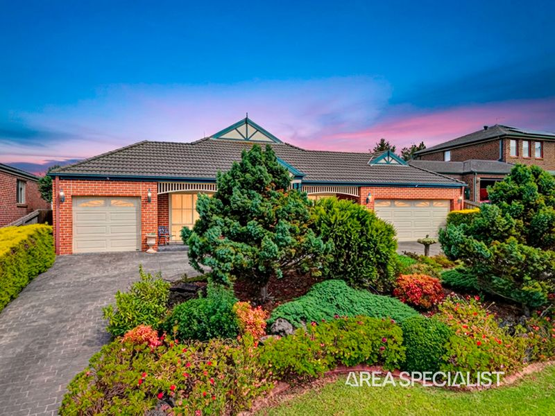9 Eddie Barron Tce, Pakenham VIC 3810