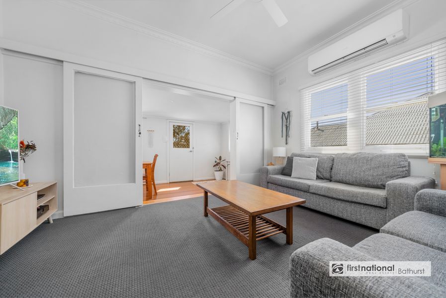57 Commonwealth Street, West Bathurst NSW 2795