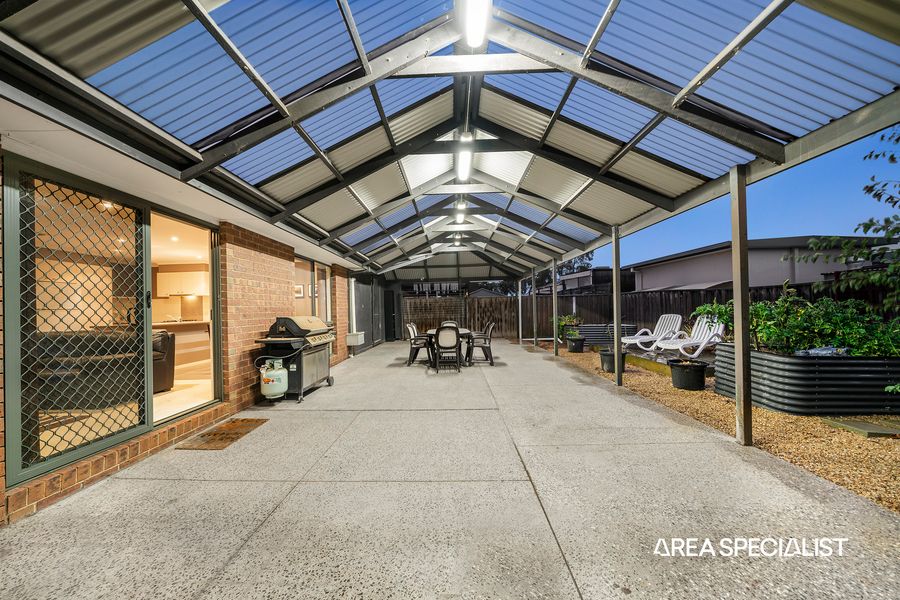 6 Poa Link, Wyndham Vale VIC 3024