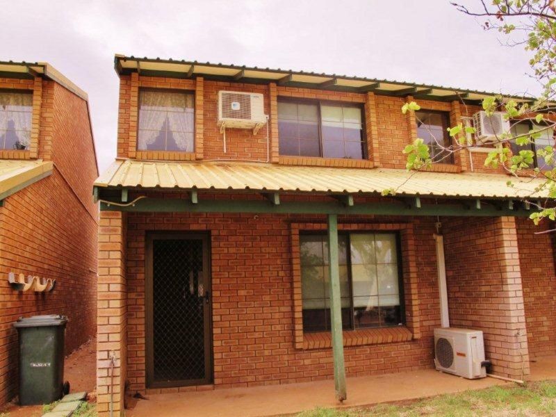 6/2 Sun Court, Millars Well WA 6714