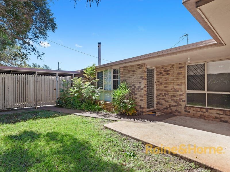 334 West Street, Kearneys Spring QLD 4350