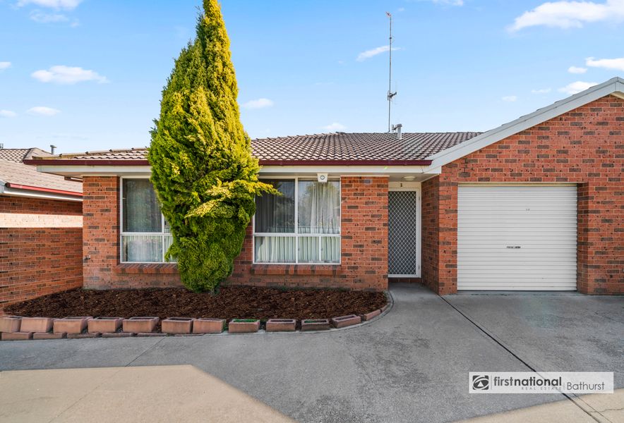 2/363 Rankin Street, Bathurst NSW 2795