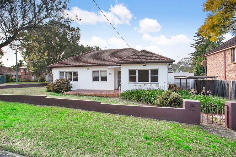 32 Caloola Crescent, Beverly Hills NSW 2209
