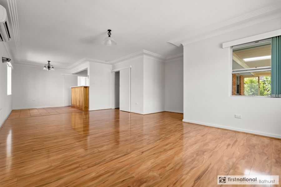 8 Loftus Street, Bathurst NSW 2795, Bathurst - Image 1