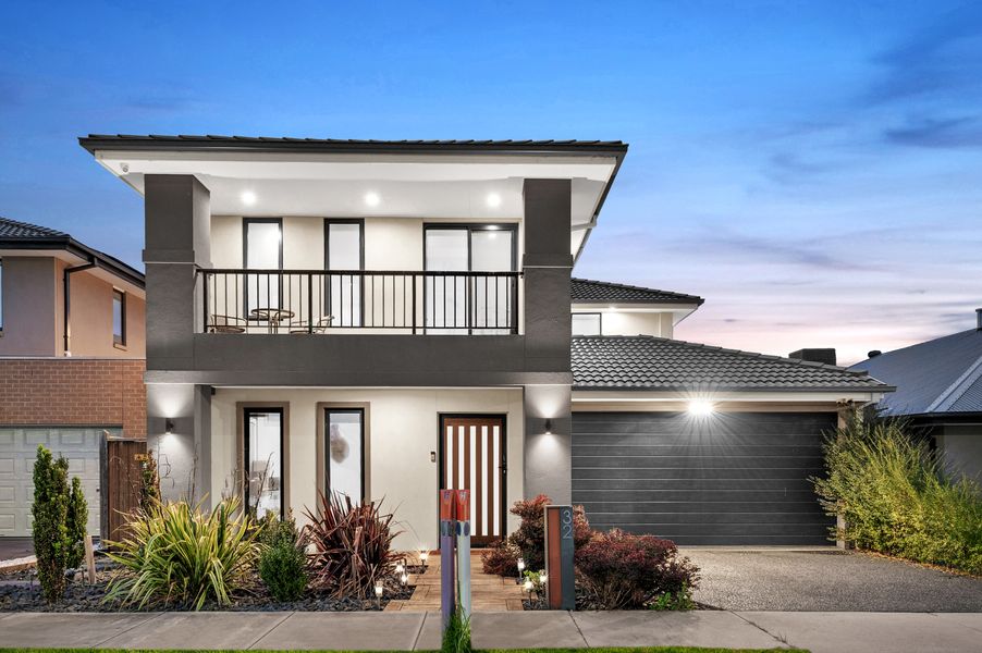 32 Twynam Road, Clyde North - Image 1