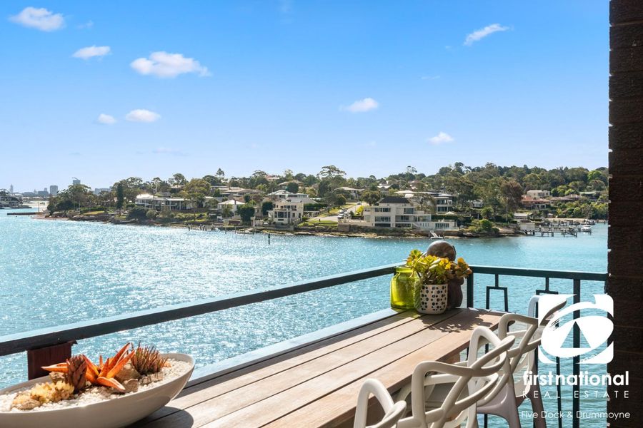 4/11 Bortfield Drive, Chiswick NSW 2046