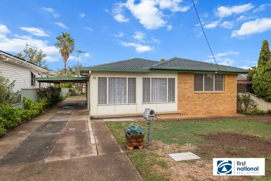 32 Southview Street, Tamworth NSW 2340, Tamworth - Image 1