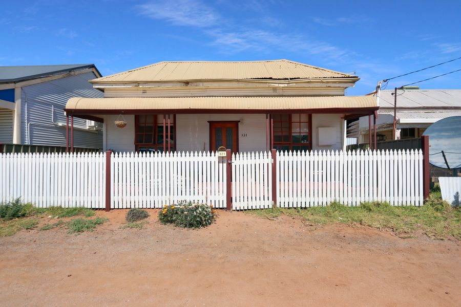 321 Thomas Street, Broken Hill NSW 2880