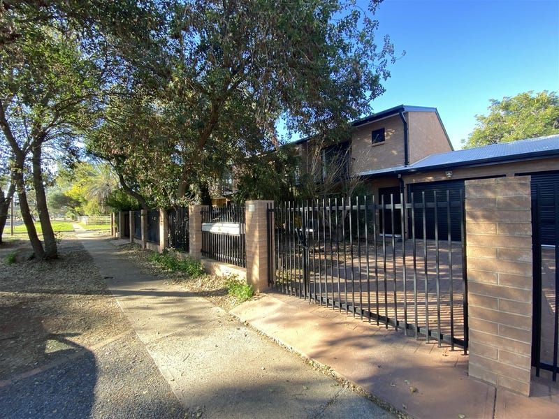3/2 Chewings Street, East Side NT 0870, East Side - Image 1