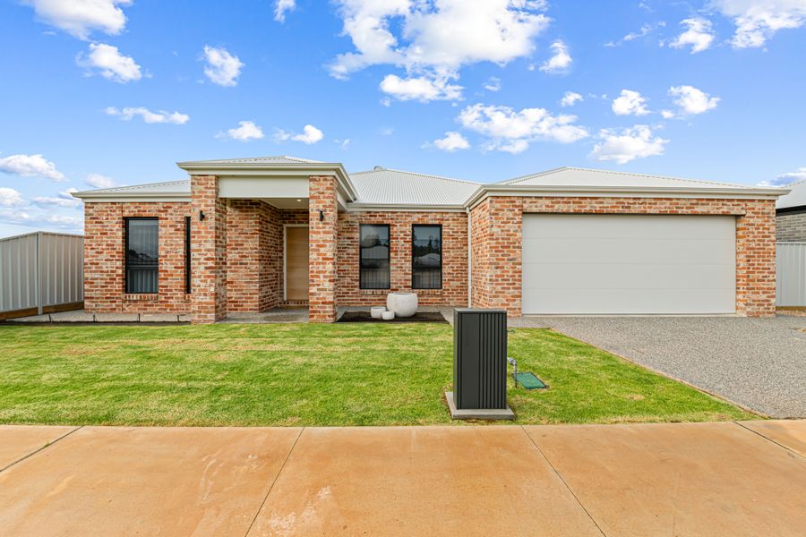 28 Mayne Boulevard, Irymple VIC 3498