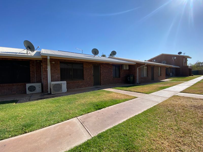 7/4 Cycad Place, Sadadeen NT 0870