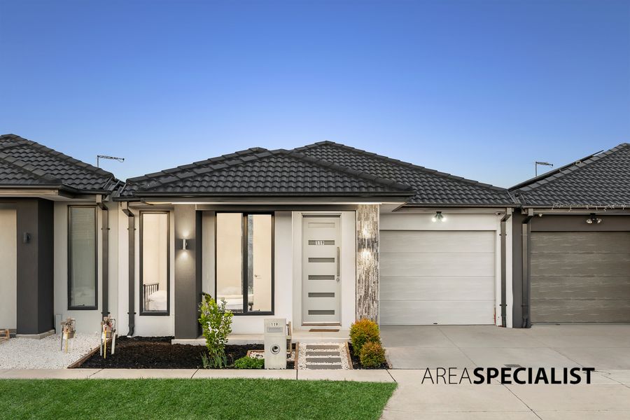 119 Bourbon Road, Cranbourne East VIC 3977