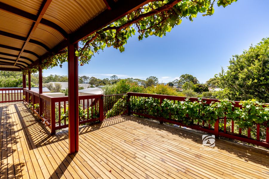 24 Riley Street, Eagle Point VIC 3878, Eagle Point - Image 1