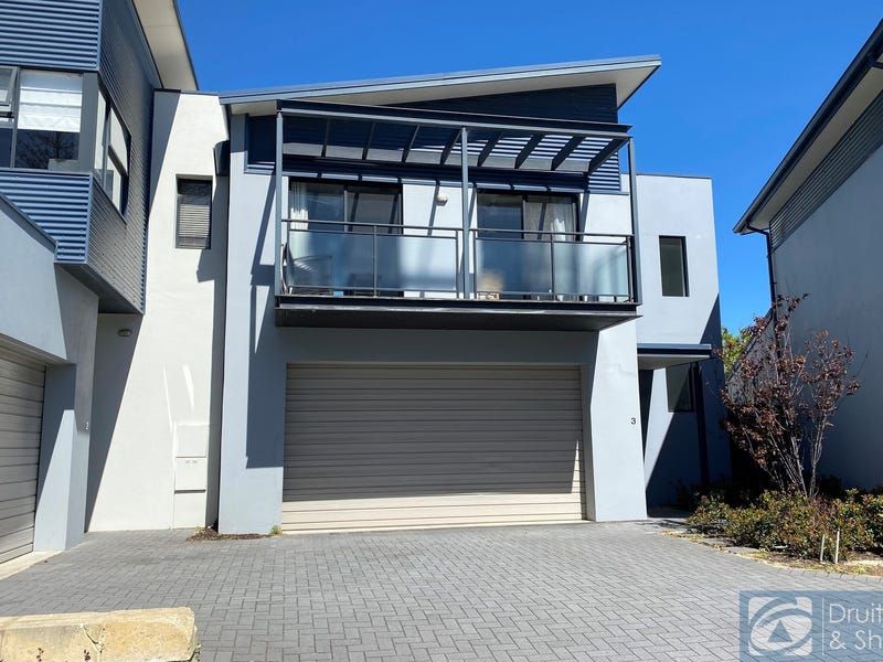3/6 Nautilus Crescent, Scarborough WA 6019