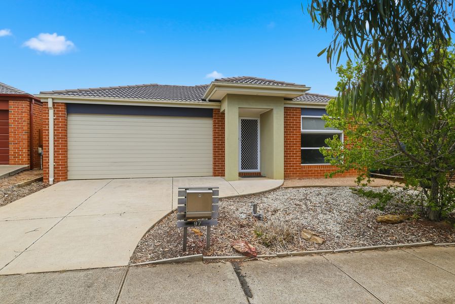 97 Halletts Way, Bacchus Marsh VIC 3340
