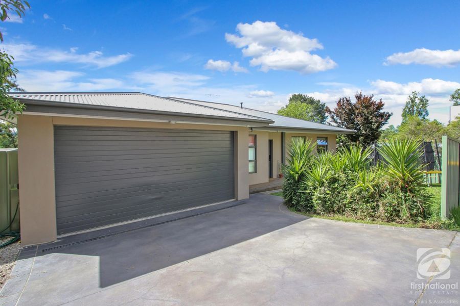 11B Last Street, Beechworth VIC 3747