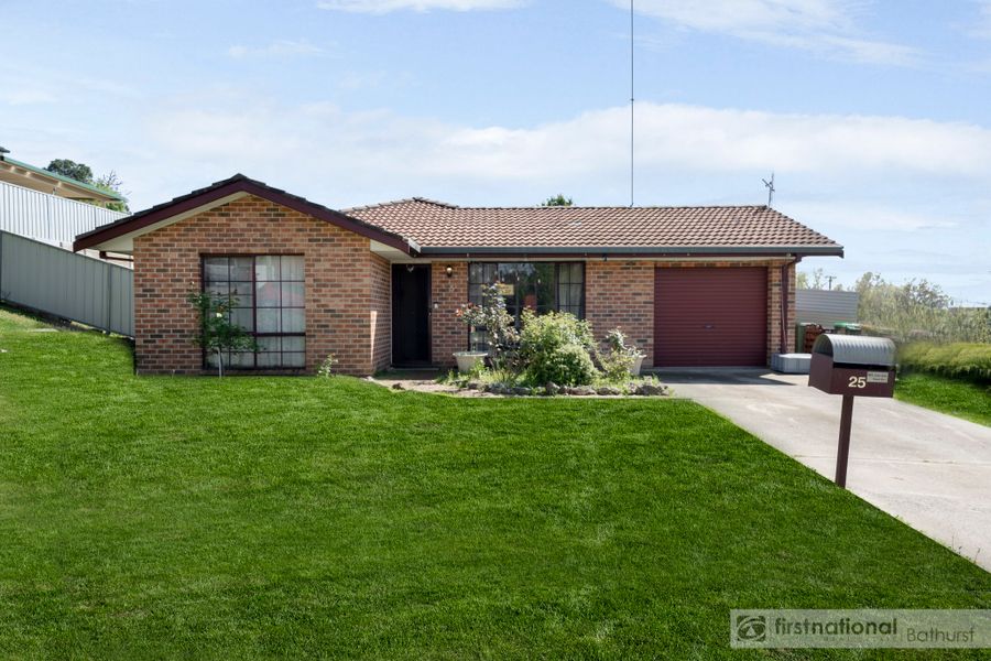 25 Rose Street, South Bathurst NSW 2795, South Bathurst - Image 1